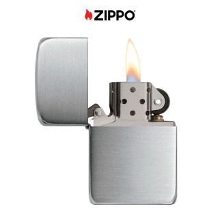 Zippo Accendino a Benzina Ricaricabile ed Antivento Brushed Chrome