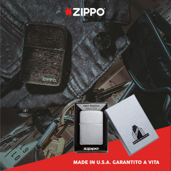 Zippo Accendino a Benzina Ricaricabile ed Antivento Brushed Chrome