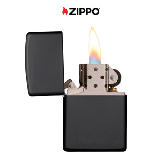 Zippo Accendino a Benzina Ricaricabile ed Antivento Black Matte -