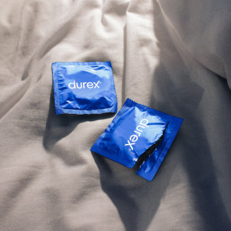 Preservativi Durex Settebello XL Extra Large con Forma Easy On - Confezione da 10 Profilattici