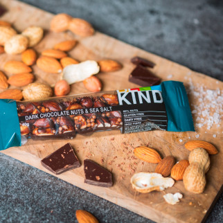 Dark Chocolate Nuts & Sea Salt 12 Barrette 40g Be-Kind