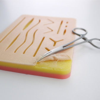 Pad Cuscino di Esercitazione per Suture con 14 Ferite Gima