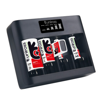 Uniross Universal Charger Caricabatterie Universale AA / AAA / C / D / 9V