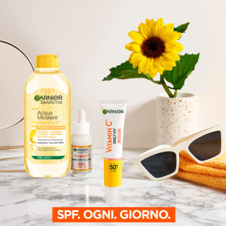 Garnier SkinActive Anti-UV Quotidiano Fluido Anti-Macchie SPF 50+