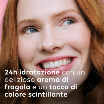 Labello Strawberry Shine Balsamo Labbra Idratante 24h alla Fragola