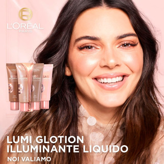 Lumi Glotion Illuminante Tonalità 902 Light Glow da 40ml L'Oréal Paris