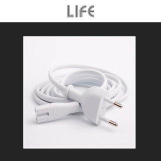 Cavo di Alimentazione C7 con Spina 10A 2P Bianco da 1,5m Life