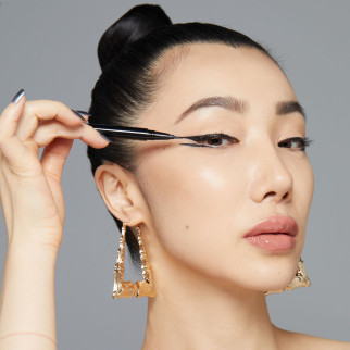 NYX Professional Makeup Epic Ink Liner Eyeliner in Penna Black