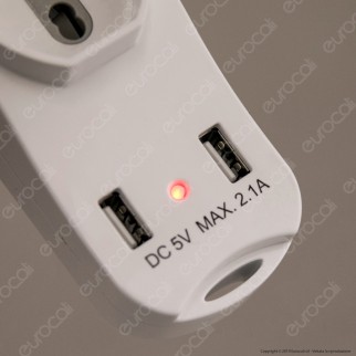 V-Tac Multipresa 3 Posti e 2 Prese USB Colore Bianco con Interruttore Luminoso - SKU 8745